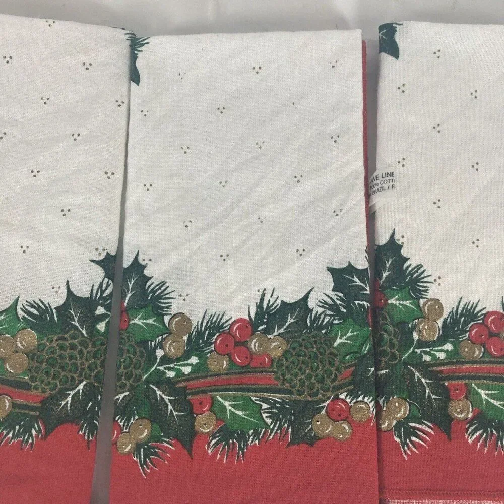 Sunweave Linen Set of 6 Holly & Pinecones Napkins Christmas Holidays Vintage